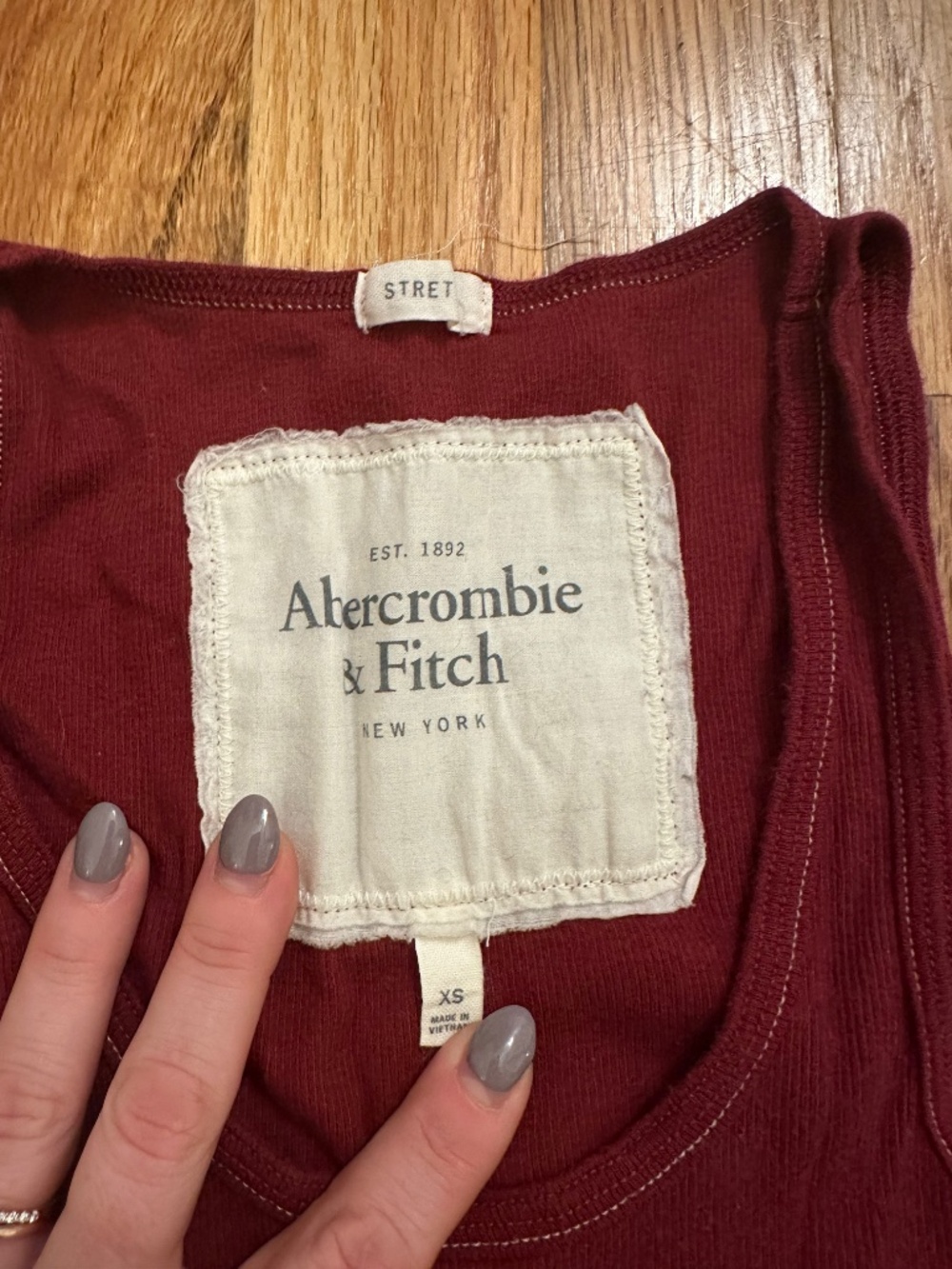 Abercrombie & Fitch XS Burgundy Stretch Long Tank Top Moose Logo Y2K - Picture 2 of 6